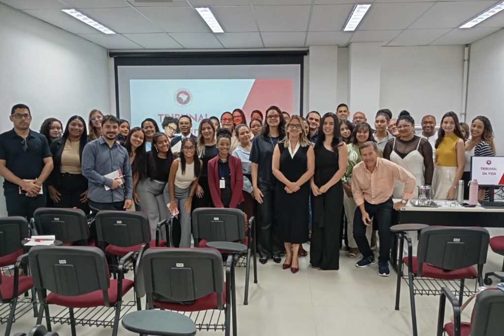 Projeto MP Recebe aproxima estudantes do Tribunal do Júri