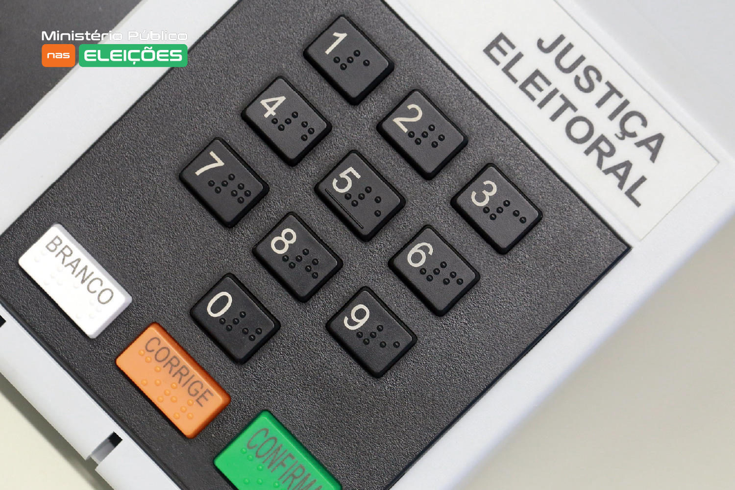Lei veta candidatos de distribuir presentes e brindes a eleitores